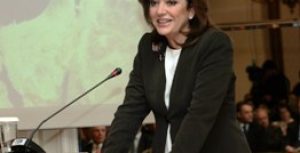 Ομιλία της Ντόρας Μπακογιάννη στο Οικονομικό Φόρουμ για τη Μεσόγειο