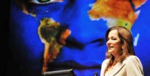 Εναρκτήρια ομιλία της Ντόρας Μπακογιάννη στη Διεθνή Διάσκεψη με θέμα “Κλιματική Αλλαγή και Ανθρώπινη Ασφάλεια” στο Μέγαρο Μουσικής