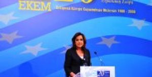 Περισσότερη και όχι  λιγότερη Ευρώπη!