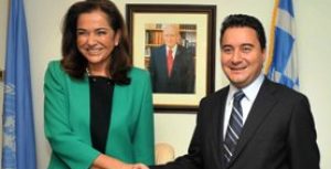 Δηλώσεις της Ντόρας Μπακογιάννη και του Τούρκου ομολόγου της μετά τη συνάντησή τους στη Νέα Υόρκη